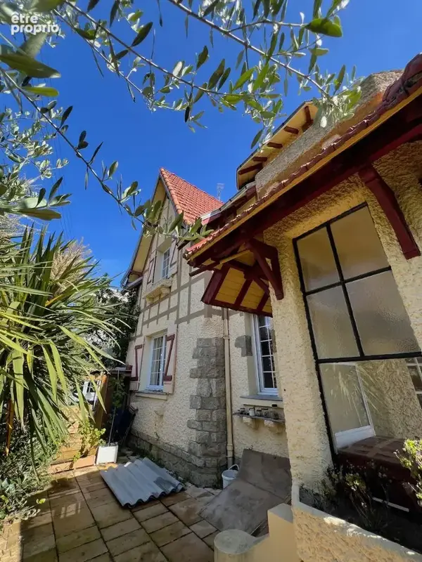 Le Pouliguen. Villa de caractère proche centre ville. - photo 2