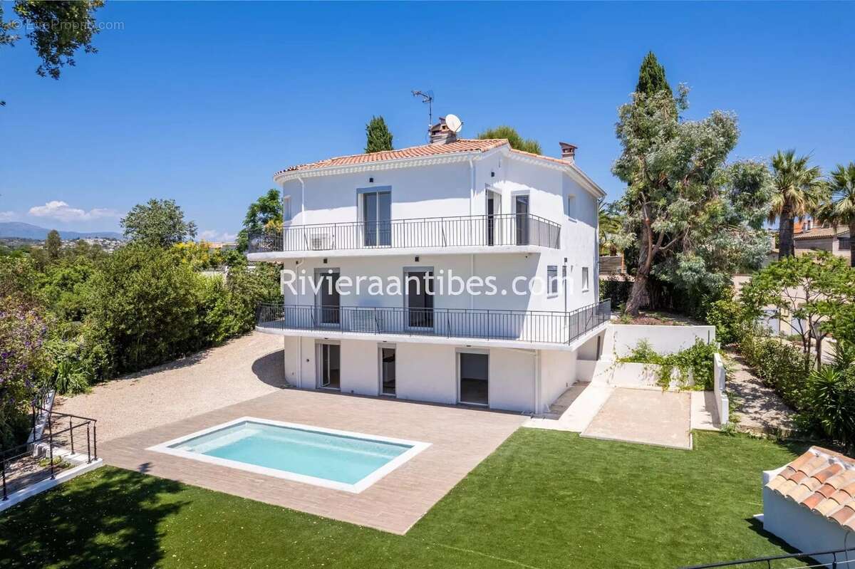Maison à ANTIBES