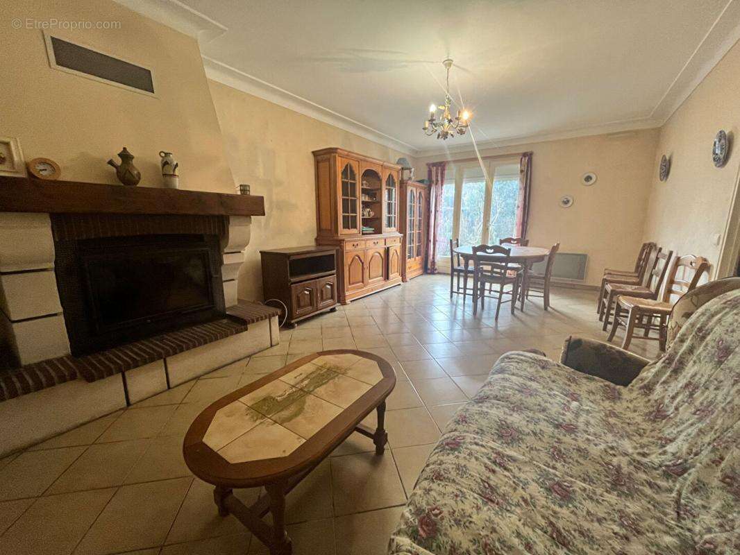 maison mitoyenne 3 chambres, jardin de 310 m2 - photo 6