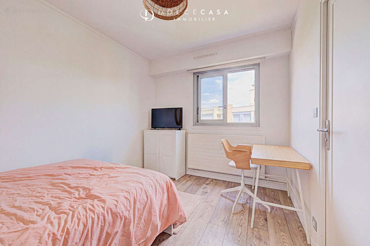 Appartement Le Perreux Sur Marne 5 pièce(s) 140 m2 - photo 9