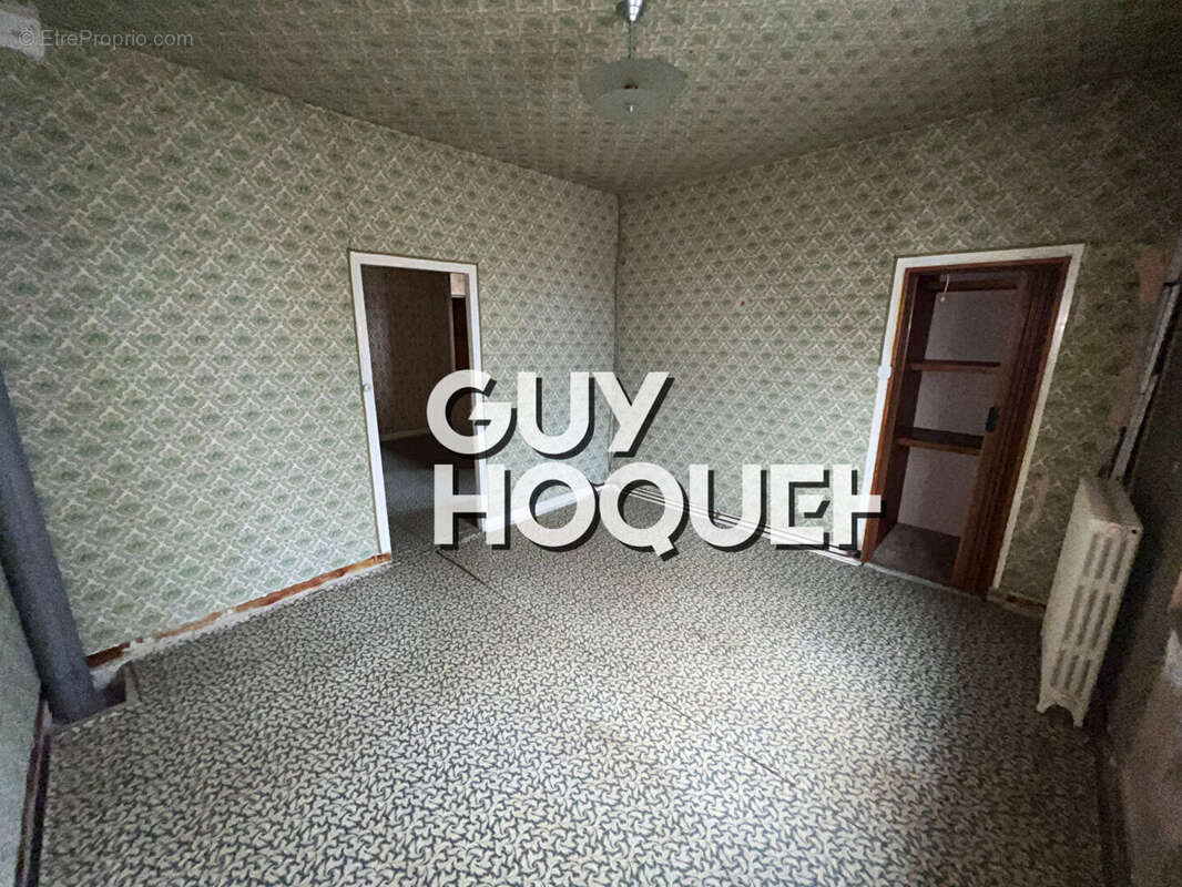 Maison à PARAY-LE-MONIAL