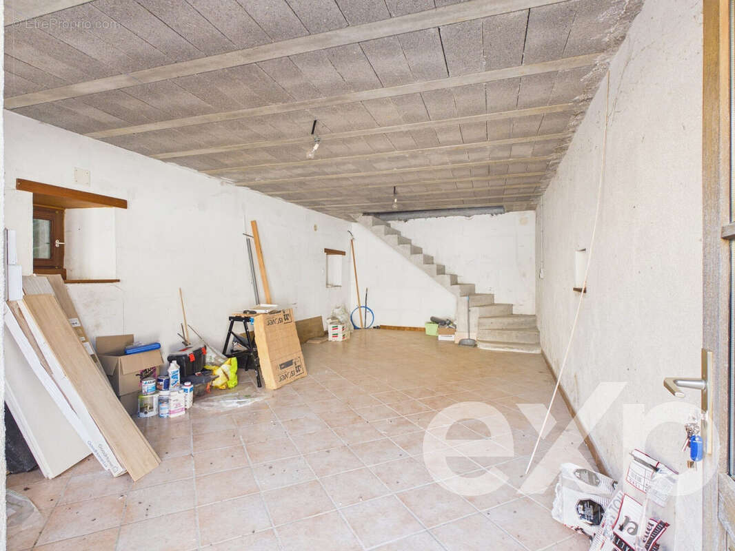 Maison 97 m² à Montliot-Et-Courcelles  - photo 6