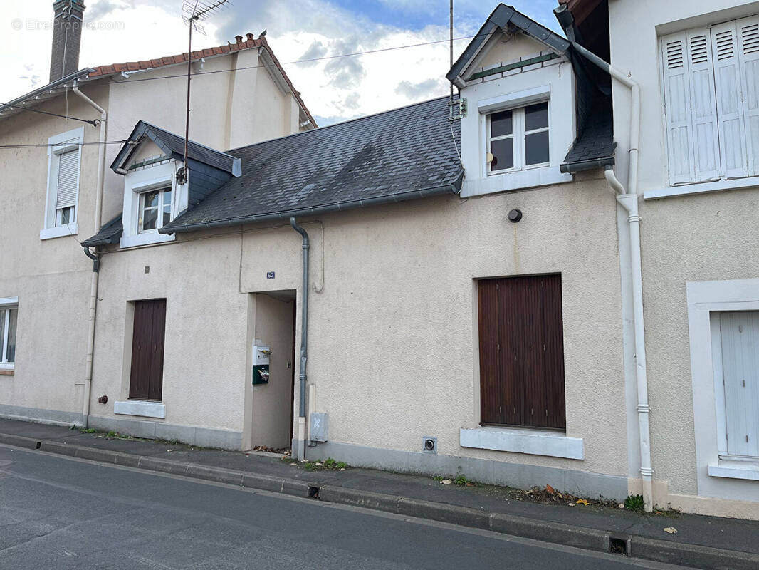 Maison à CHATELLERAULT
