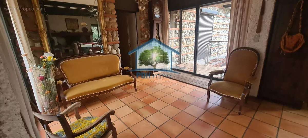 Maison à LABARTHE-SUR-LEZE