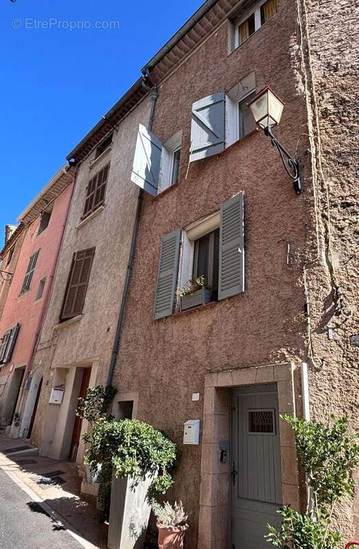 Maison 127 m² à Cotignac  - photo 8
