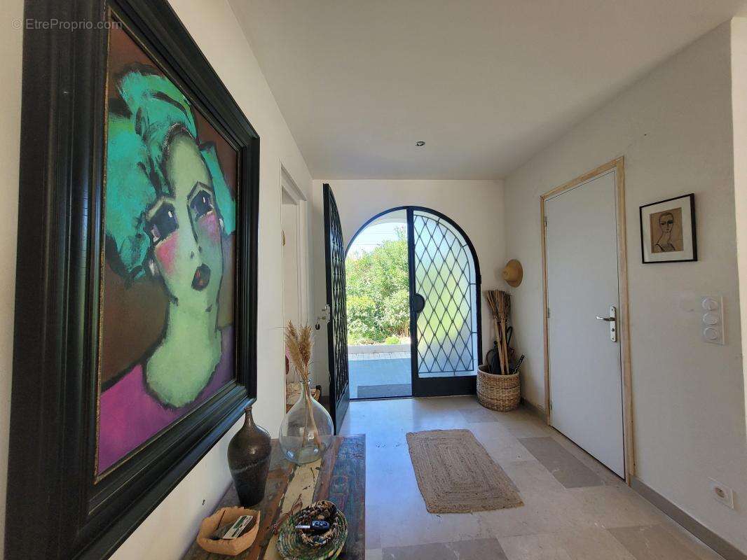 Maison à SIX-FOURS-LES-PLAGES