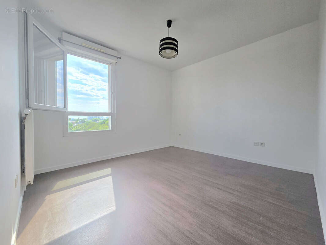 Appartement à AULNAY-SOUS-BOIS