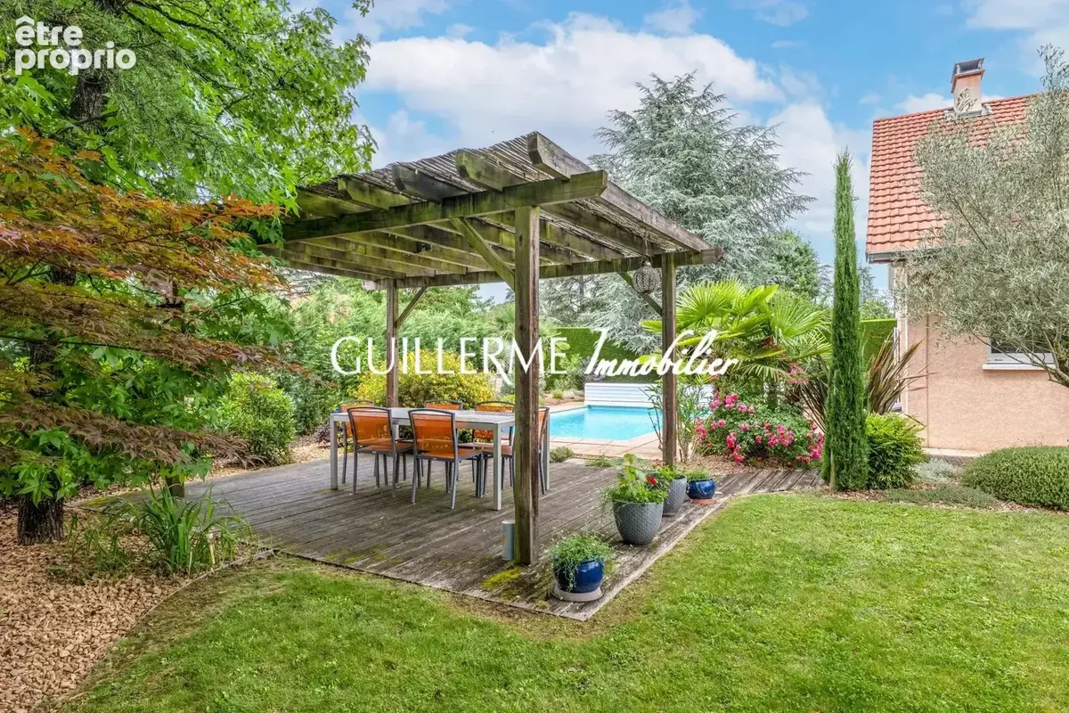 Maison familiale 5 chambres avec piscine – La Tour-de-Salvagny - photo 3