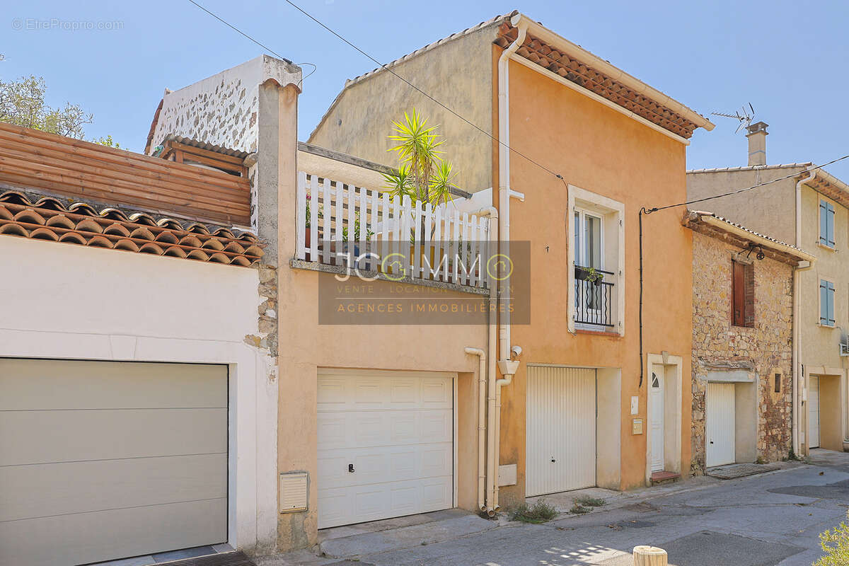 Maison de village T5 + Garage + Terrasses - photo 4