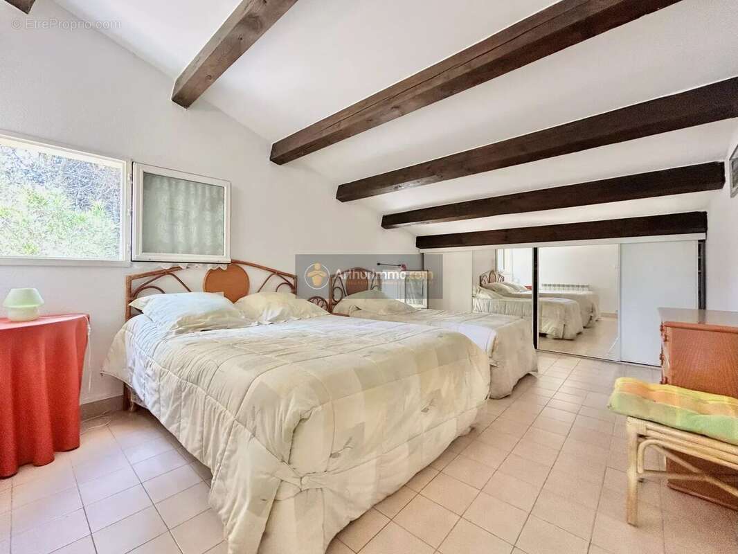 Appartement à FREJUS