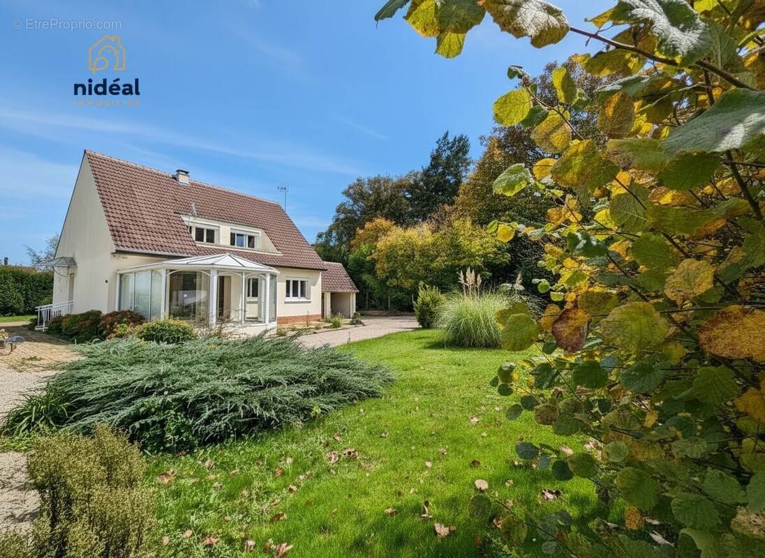 Maison à BOIS-JEROME-SAINT-OUEN