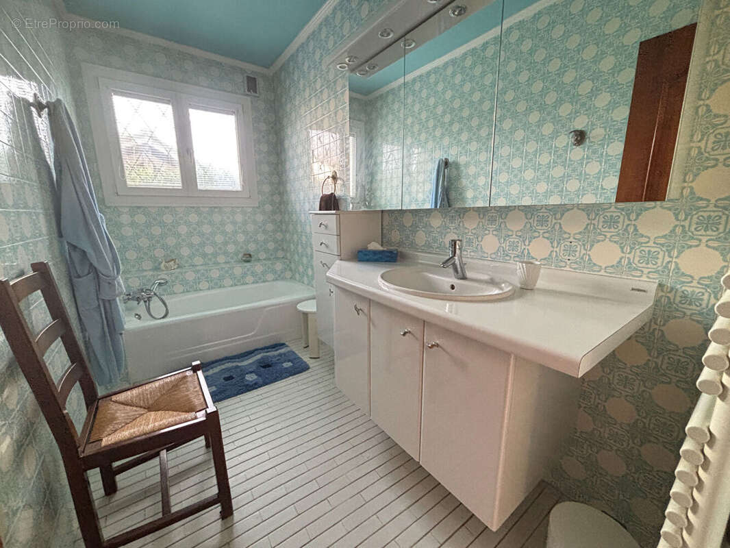 Maison à BOURG-EN-BRESSE