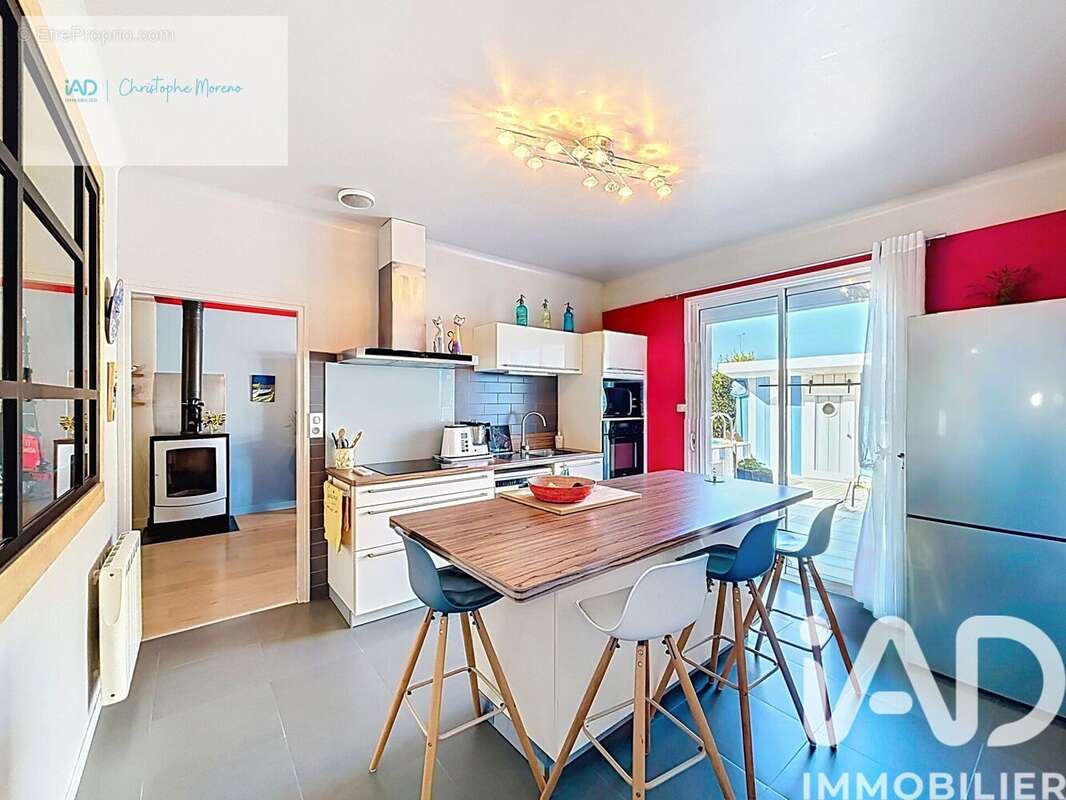 Maison 117 m² à Caussade  - photo 3