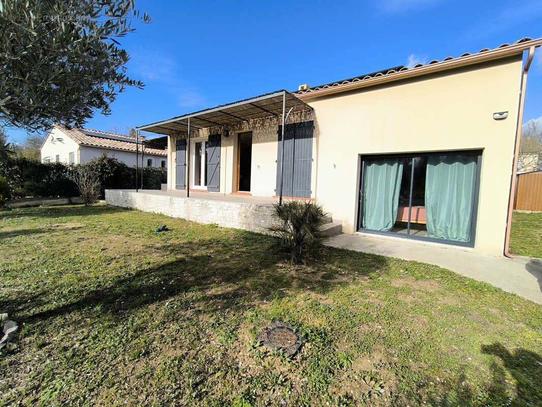 Maison à RIBAUTE-LES-TAVERNES