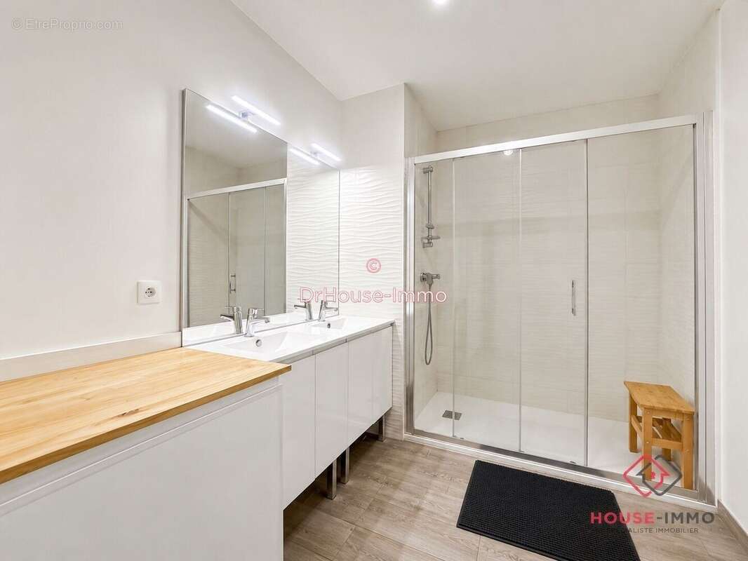 Appartement à USTARITZ