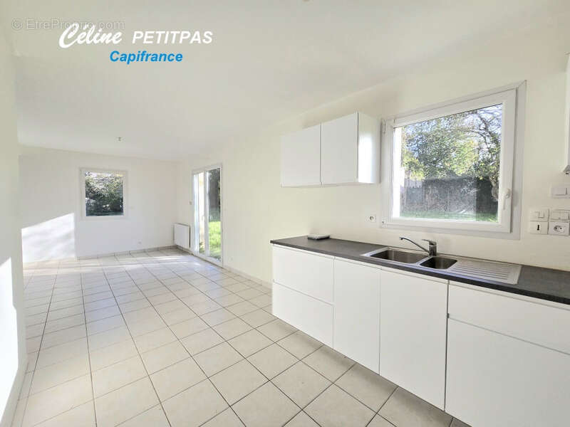 Maison à MONTAUBAN-DE-BRETAGNE