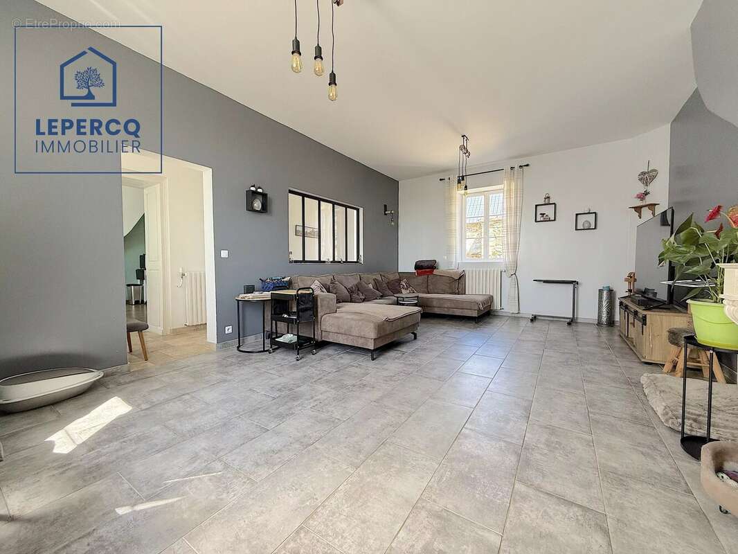 Maison 6 pièces 152 m² - photo 3