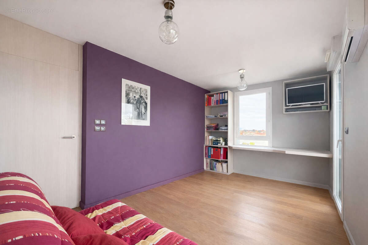 Appartement à CRAPONNE