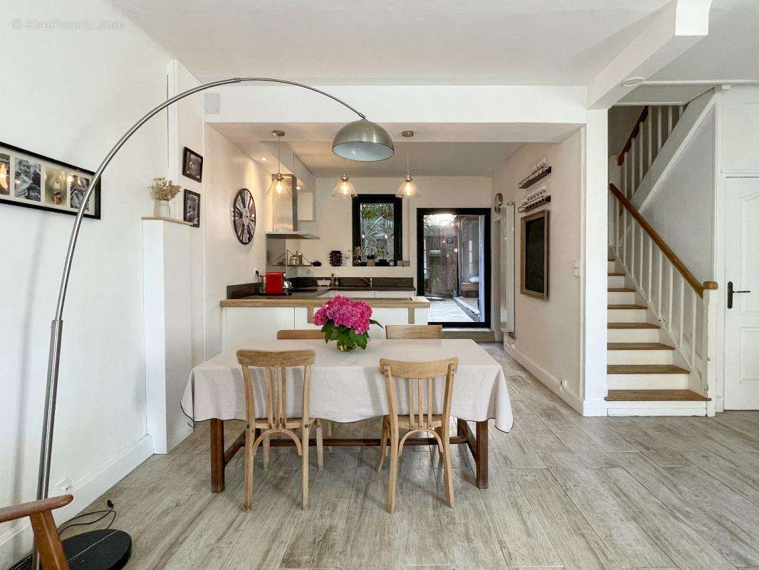 Maison à LECTOURE