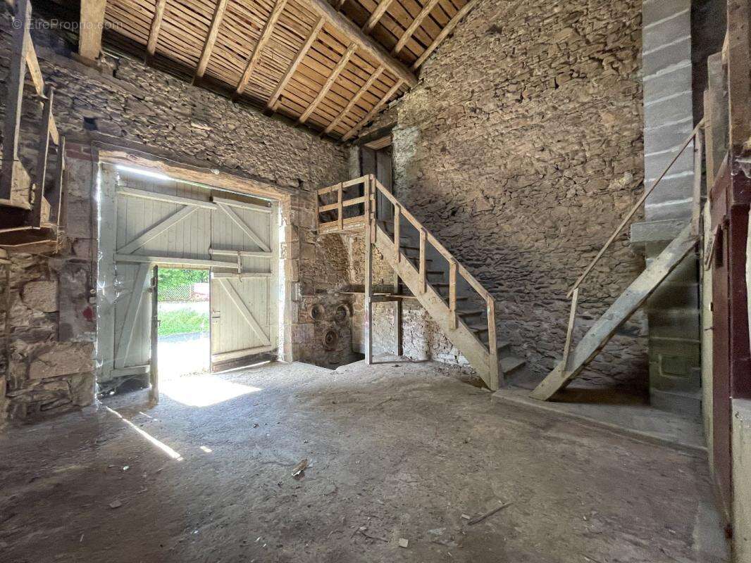 Maison et grange - photo 12