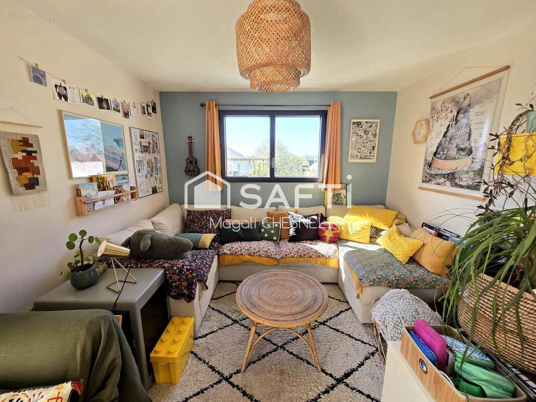 Maison 103 m² à Guipel  - photo 9