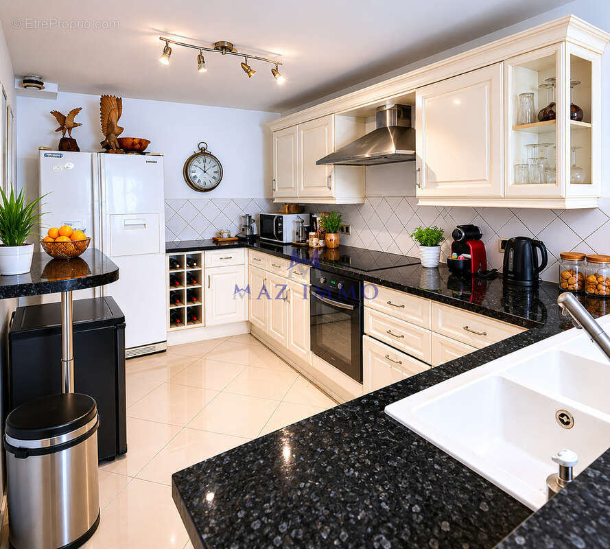 Appartement à MANDELIEU-LA-NAPOULE