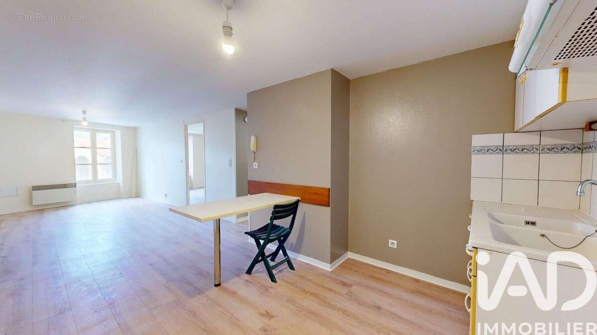 Photo 2 - Appartement à CLERMONT-FERRAND