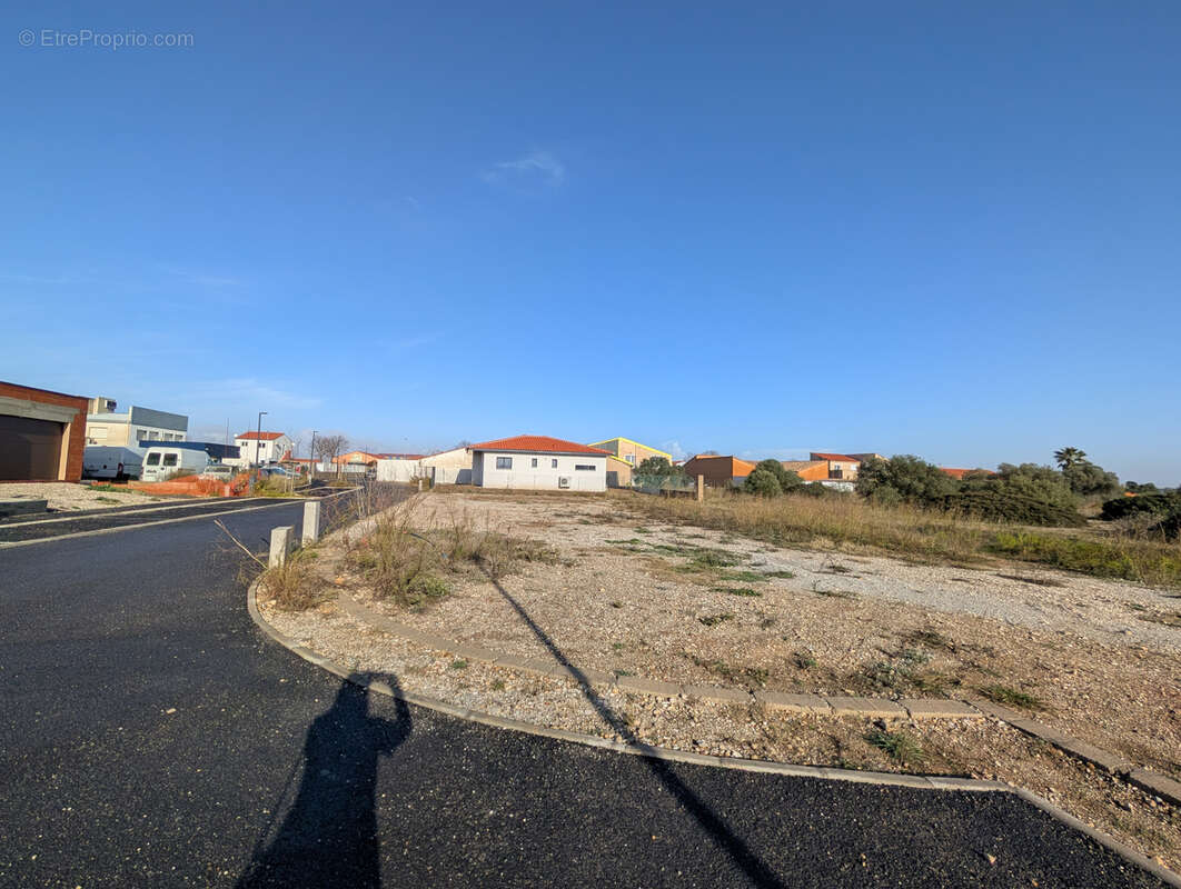 Terrain à CLAIRA