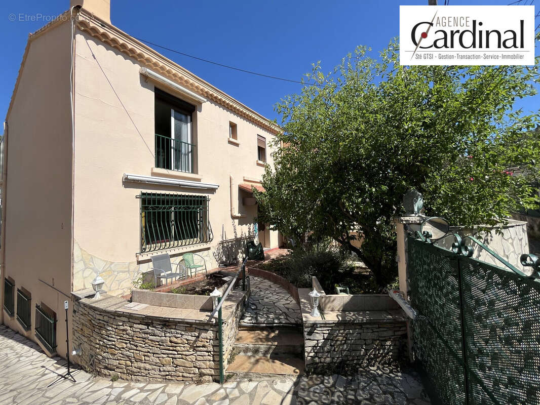 Maison à MARSEILLE-9E