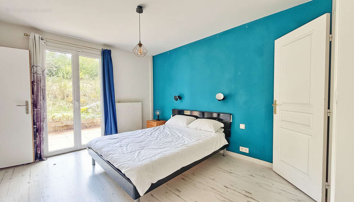 Maison 146m² à saint-genès-champanelle - photo 7