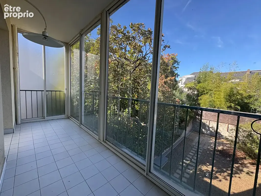 Appartement T5 de 110 m² avec balcons et garages dans une résidence de standing - photo 6