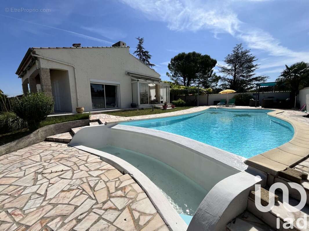 Photo 2 - Maison à LIVRON-SUR-DROME