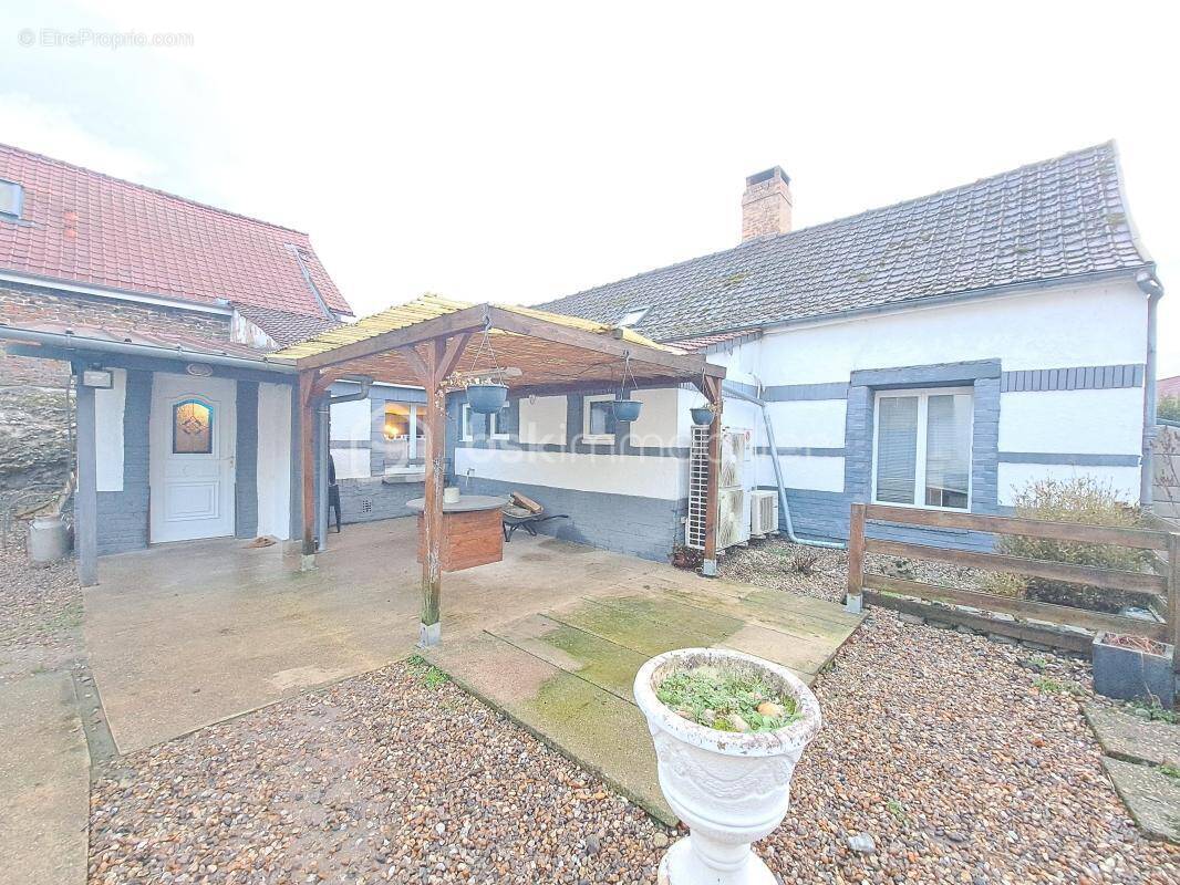 Maison à NOUVION