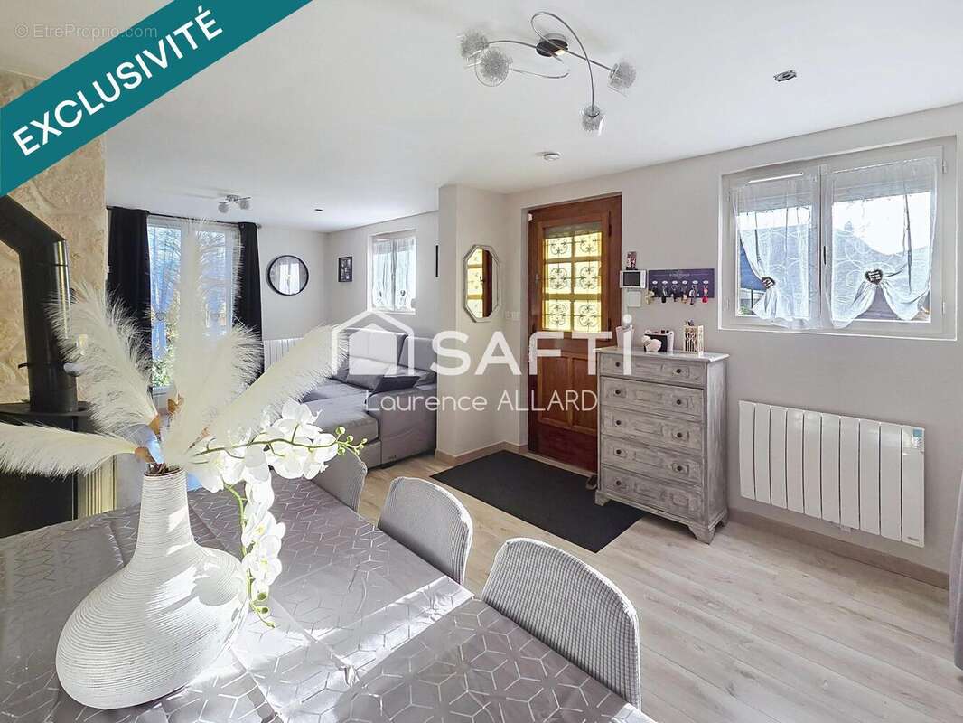 Photo 2 - Maison à CHAMPAGNE-SUR-OISE