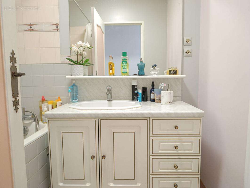 Appartement à LIMEIL-BREVANNES