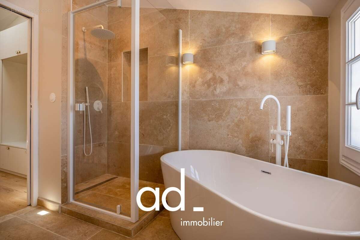 Maison 86 m² à La Rochelle  - photo 9