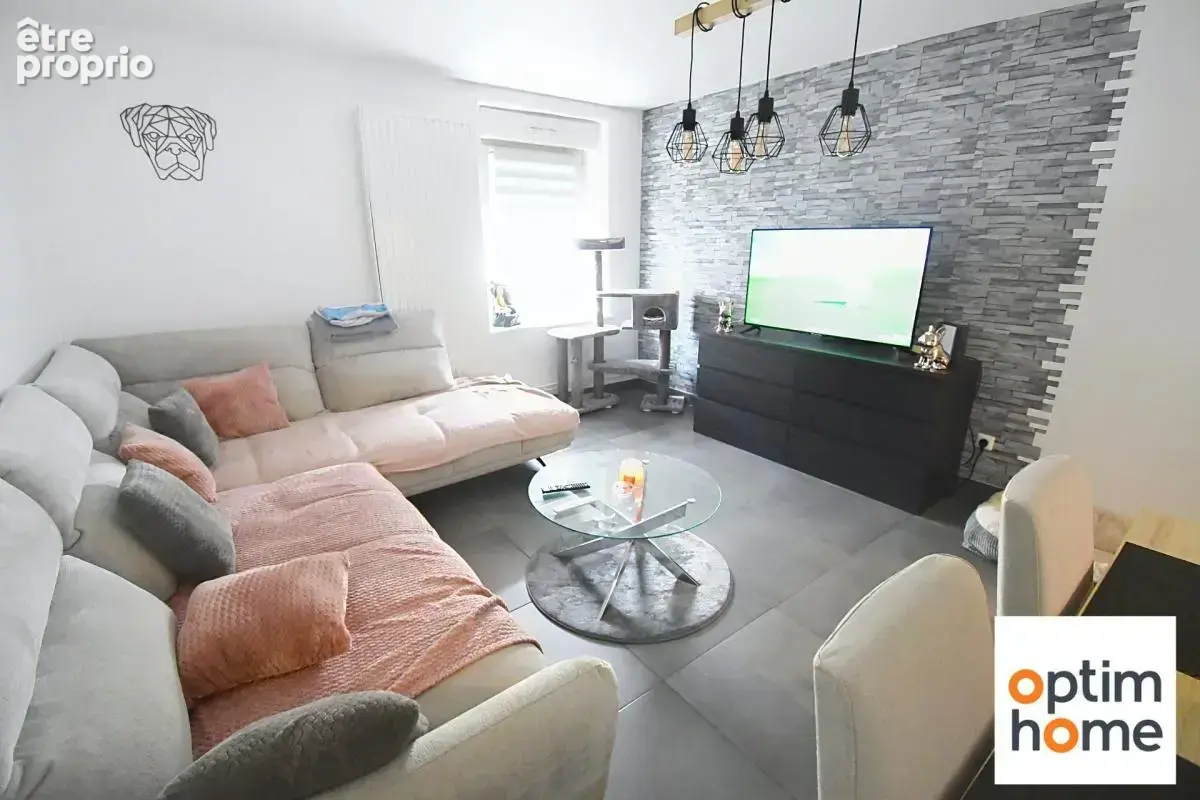 Rare à rosselange – appartement de plain-pied 109 m² – 3 grandes chambres – jardin privatif – terrasse – 2 parkings - photo 1