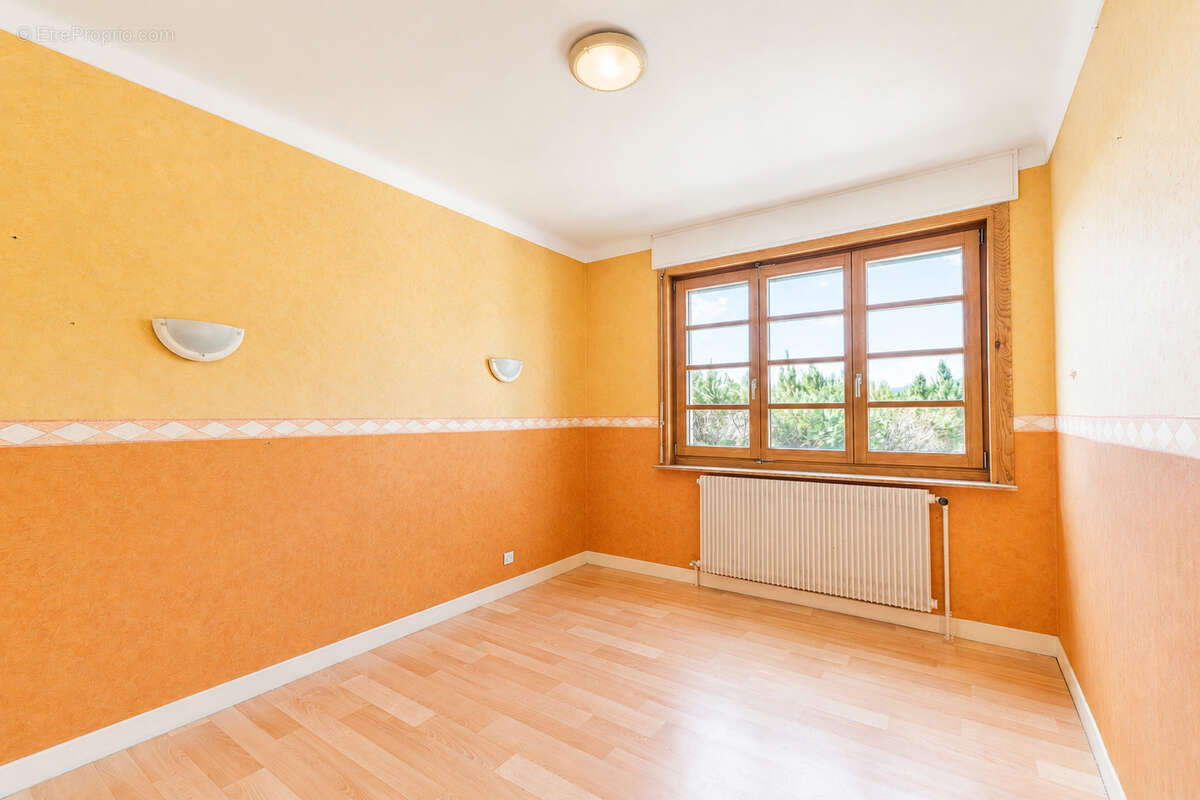 Maison Les Fins 9 pièces188 m2 - photo 8