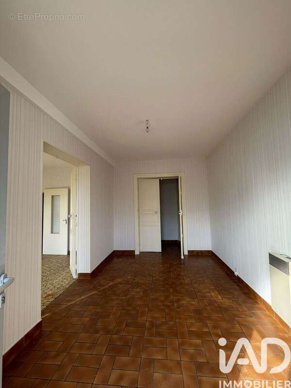 Photo 2 - Maison à LAPALISSE