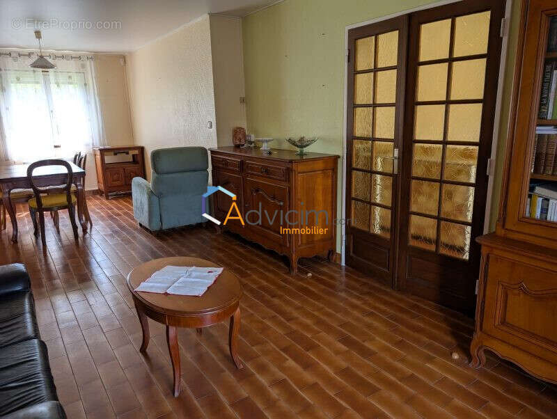 Maison à LUXEUIL-LES-BAINS