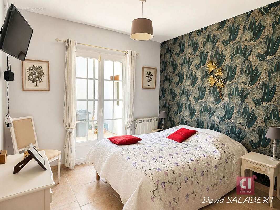 Maison à FORCALQUEIRET