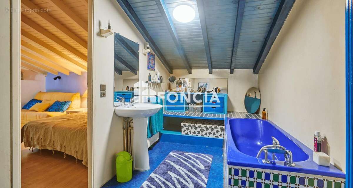 Capbreton - Maison T5 130m² à rénover avec potentiel d’agencement en 2 logements - photo 10