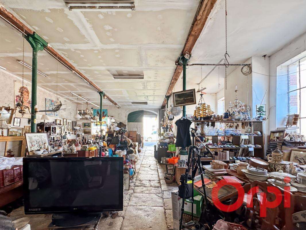 Maison à SAINT-AMAND-MONTROND