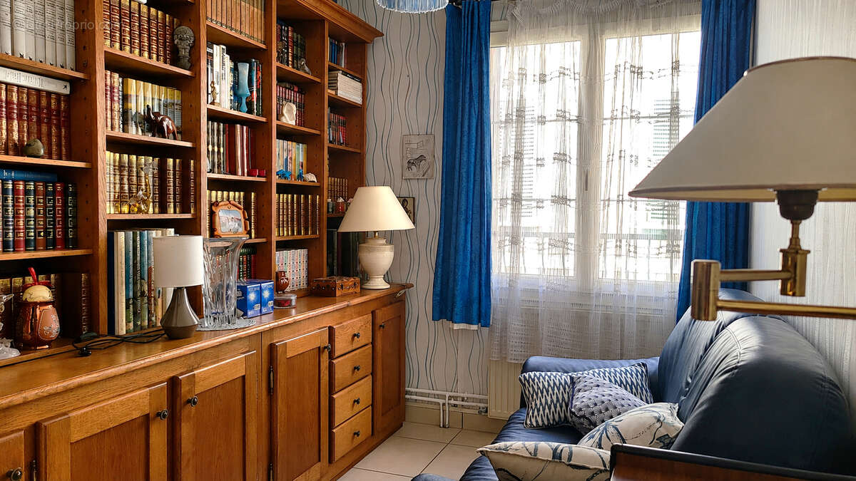 Maintenon  Maison  170 m², sous-sol, terrain 500 m² - photo 9