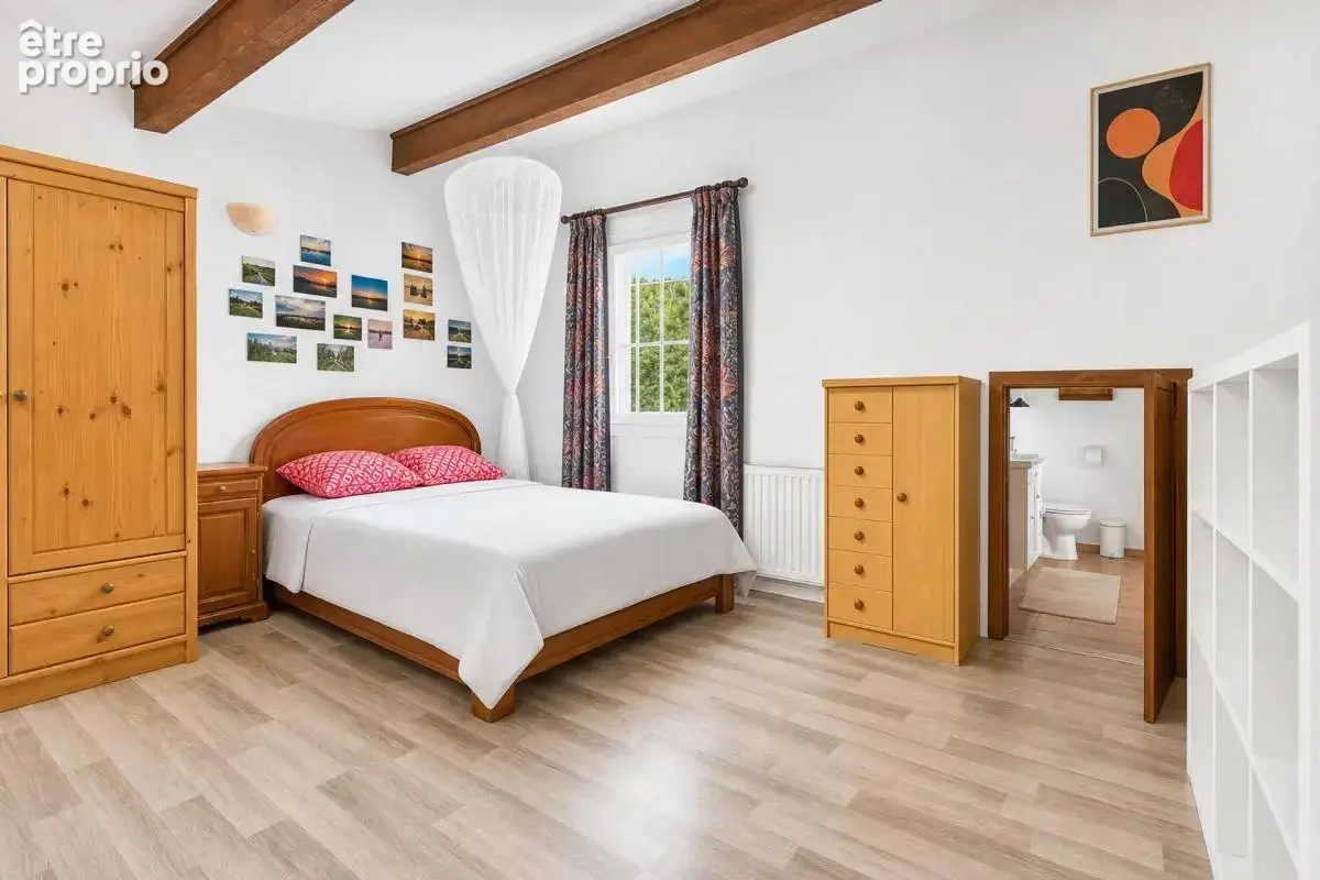 Maison de 7 pièces de 200 m² à Châteauneuf-de-Gadagne - photo 14