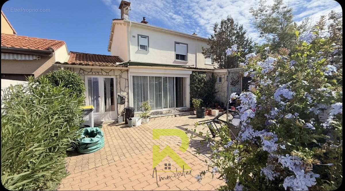 Maison à AGDE