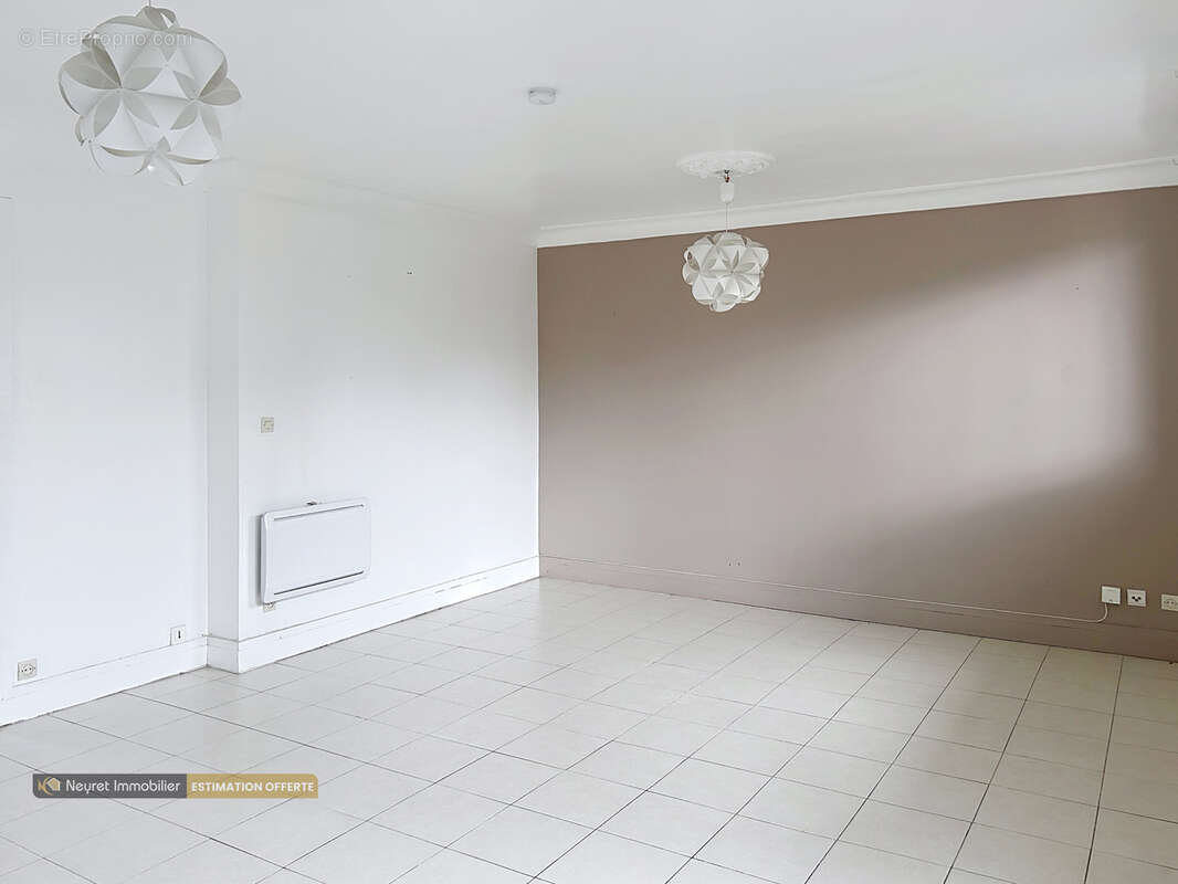 Appartement à LYON-8E