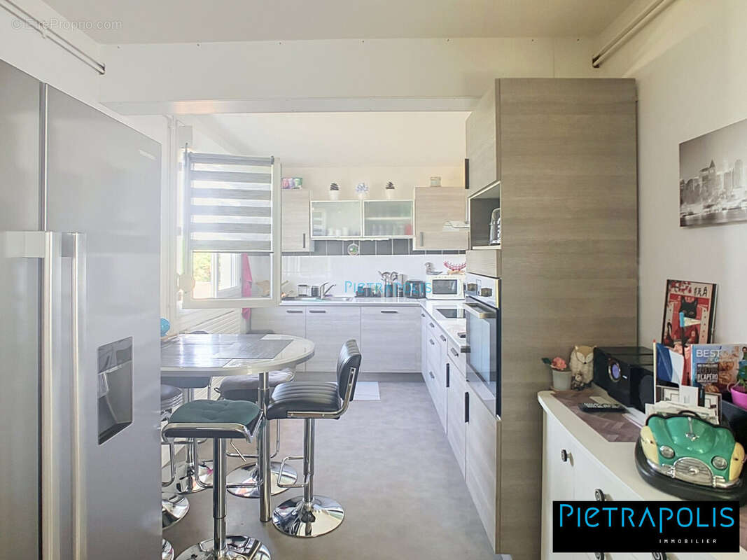 Appartement à SAINT-GEORGES-DE-RENEINS
