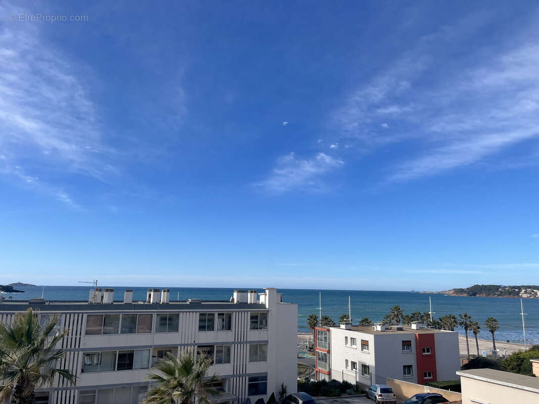 Appartement à SIX-FOURS-LES-PLAGES