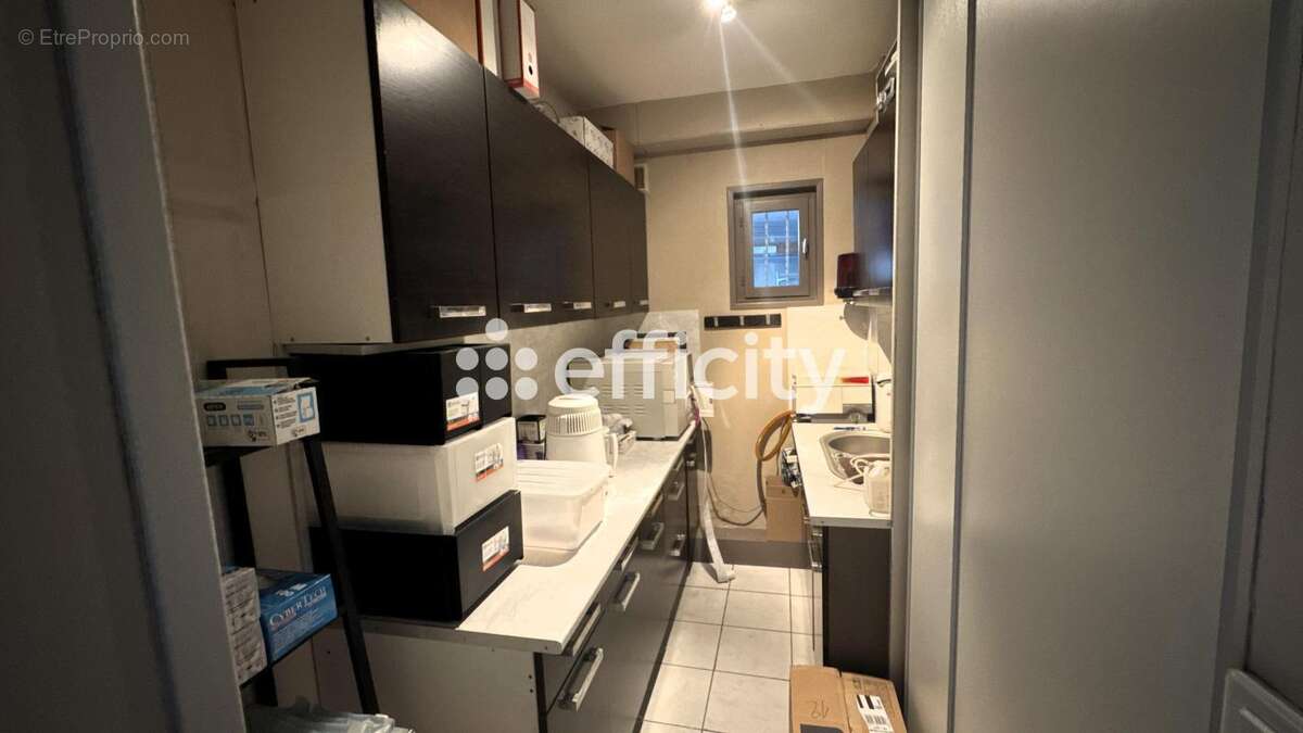 Commerce à ISBERGUES